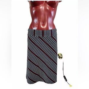 DB ESTABLISHED 1962 WOMAN PLUS SIZE 3X- STRIPED SKIRT STRETCH- SHORT